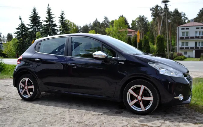 peugeot Peugeot 208 cena 26900 przebieg: 108000, rok produkcji 2014 z Sieraków